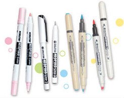 マーカー・ドローイングペン